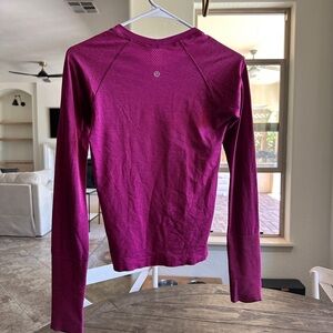 lululemon athletica Long Sleeve Tee - Magenta